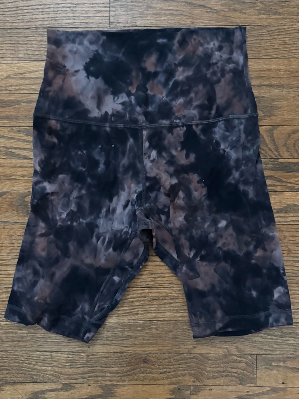 lululemon Align Super High Rise Short 10” Diamond Dye Graphite Grey Pink 8 EUC